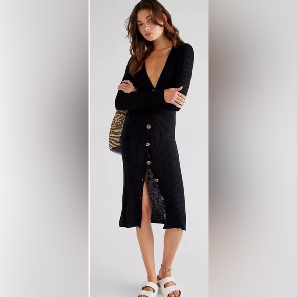 NWOT New Free People Date Night Long Sweater Dress Sz XS Black Ribbed Buttons - Picture 1 of 12